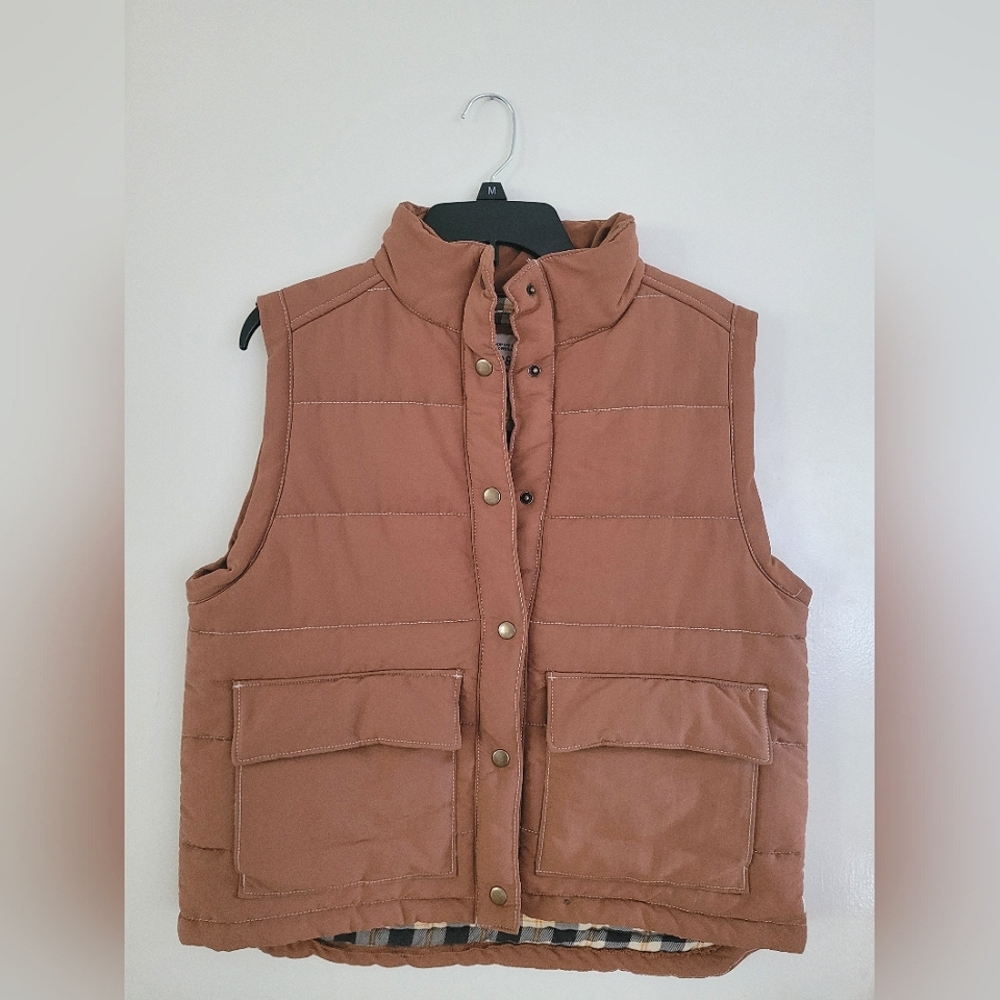 Women's Toad & Co quilted vest size L